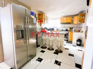 Foto 10 de Venta De Departamento + Cochera En 4To Piso