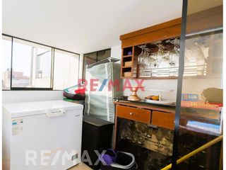 Foto 4 de Venta De Departamento + Cochera En 4To Piso
