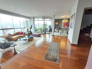 Foto 7 de Departamento Triplex de 4 Dormitorios Vista al Golf en Venta en San Isidro