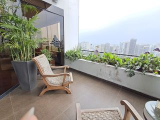 Foto 32 de Departamento Triplex de 4 Dormitorios Vista al Golf en Venta en San Isidro