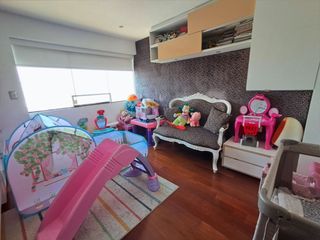 Foto 22 de Departamento Triplex de 4 Dormitorios Vista al Golf en Venta en San Isidro