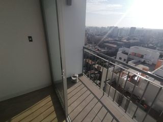 Foto 3 de Departamento De 3 Dormitorios, Balcón, Espectacular Vista. Cerca A Todo, Áreas Comunes, Piscina, Zona De Parrilla, Juegos Para Niños.