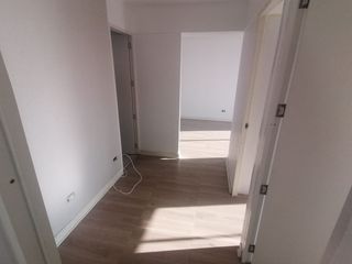 Foto 10 de Departamento De 3 Dormitorios, Balcón, Espectacular Vista. Cerca A Todo, Áreas Comunes, Piscina, Zona De Parrilla, Juegos Para Niños.