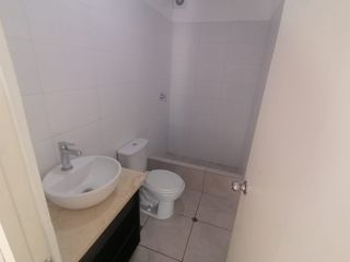 Foto 12 de Departamento De 3 Dormitorios, Balcón, Espectacular Vista. Cerca A Todo, Áreas Comunes, Piscina, Zona De Parrilla, Juegos Para Niños.