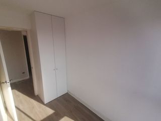 Foto 14 de Departamento De 3 Dormitorios, Balcón, Espectacular Vista. Cerca A Todo, Áreas Comunes, Piscina, Zona De Parrilla, Juegos Para Niños.