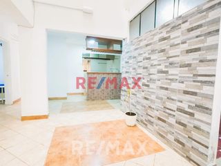 Foto 2 de Venta De Departamento + Cochera En 1Er Piso