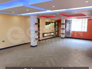 Foto 2 de 𝗖𝗜𝗨𝗗𝗔𝗗𝗘𝗟𝗔 𝗜𝗕𝗔𝗥𝗥𝗔, Casa Esquinera, sur de Quito, cerca a Quitumbe