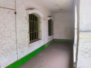 Foto 2 de OPORTUNIDAD DE INVERSIÓN!! SE VENDE CASA COMO TERRENO O LOCAL COMERCIAL, ZONIFICACIÓN RDA COMPATIBLE CON CZ EN AV. SALAVERRY, JESÚS MARÍA