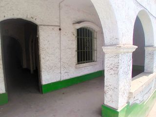 Foto 3 de OPORTUNIDAD DE INVERSIÓN!! SE VENDE CASA COMO TERRENO O LOCAL COMERCIAL, ZONIFICACIÓN RDA COMPATIBLE CON CZ EN AV. SALAVERRY, JESÚS MARÍA
