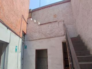 Foto 13 de OPORTUNIDAD DE INVERSIÓN!! SE VENDE CASA COMO TERRENO O LOCAL COMERCIAL, ZONIFICACIÓN RDA COMPATIBLE CON CZ EN AV. SALAVERRY, JESÚS MARÍA