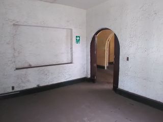 Foto 22 de OPORTUNIDAD DE INVERSIÓN!! SE VENDE CASA COMO TERRENO O LOCAL COMERCIAL, ZONIFICACIÓN RDA COMPATIBLE CON CZ EN AV. SALAVERRY, JESÚS MARÍA