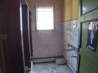 Foto 33 de OPORTUNIDAD DE INVERSIÓN!! SE VENDE CASA COMO TERRENO O LOCAL COMERCIAL, ZONIFICACIÓN RDA COMPATIBLE CON CZ EN AV. SALAVERRY, JESÚS MARÍA