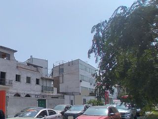 Foto 41 de OPORTUNIDAD DE INVERSIÓN!! SE VENDE CASA COMO TERRENO O LOCAL COMERCIAL, ZONIFICACIÓN RDA COMPATIBLE CON CZ EN AV. SALAVERRY, JESÚS MARÍA