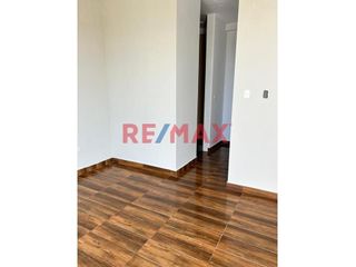Foto 11 de Alquiler De Casa De Estreno En Urb.Boulevard Park Plaza Dos Pisos  // ID: 1137949