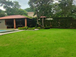 Foto 3 de Venta Casa en Lago de Capeira OPORTUNIDAD Vía a Daule Norte Guayaquil - C242