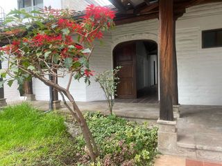 Foto 9 de ARRIENDO CASA CUMBAYA
