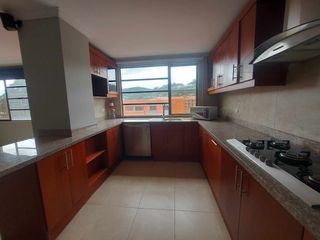 Foto 4 de Departamento duplex de venta Av. 1ro de mayo. 2 balcones. Edif. Frente al rio 3 puentes OPORTUNIDAD