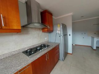 Foto 2 de Departamento duplex de venta Av. 1ro de mayo. 2 balcones. Edif. Frente al rio 3 puentes OPORTUNIDAD