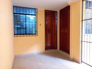 Foto 12 de SE VENDE DPTO 1ER PISO + COCHERA - 3 DORM - URB VILLASOL