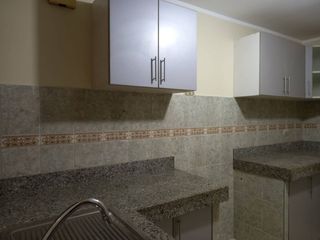 Foto 4 de SE VENDE DPTO 1ER PISO + COCHERA - 3 DORM - URB VILLASOL