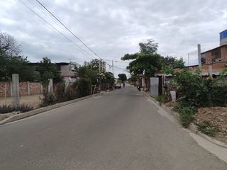 Foto 6 de Terreno Esquinero en Venta – En Villamarina a solo una calle de la Vía Manta Rocafuerte