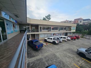 Foto 7 de SE VENDE OFICINA O LOCAL FUNCIONAL EN PLAZA COMERCIAL LAS AGUAS.
