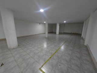Foto 7 de Bodega local comercial con bodega oficinas y espacio de parqueo en Arriendo. Av Nuñez de Bonilla