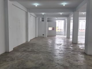 Foto 15 de Alquiler De Local Comercial 2Do Y 3Er Piso Av Carlos Izaguirre En San Martin De Porres