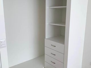 Foto 6 de Alquiler de Lindo Departamento en un 3er Piso Frente Al Parque.
