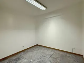 Foto 9 de LOCAL COMERCIAL IDEAL 130M2 -EN RENTA- AV GALO PLAZA LAZO