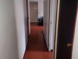 Foto 8 de Venta de apartamento en Los Lagartos, Bogota, ROJO