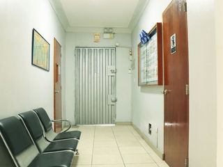Foto 2 de VENTA DE CASA PARA NEGOCIO EN BREÑA