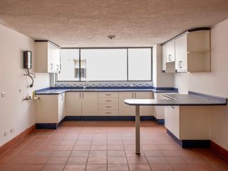 Foto 4 de VENTA, DEPARTAMENTO, 3 DORMITORIOS, BALCÓN, URBANIZACIÓN CONDADO