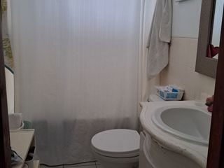 Foto 4 de En venta casa en Miraflores con 3 departamentos de dos dormitorios cada uno