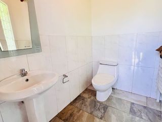 Foto 21 de VENTA DE HERMOSA CASA  FRENTE A PARQUE, LOS ALAMOS