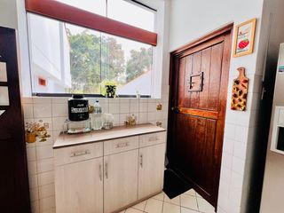 Foto 23 de VENTA DE HERMOSA CASA  FRENTE A PARQUE, LOS ALAMOS