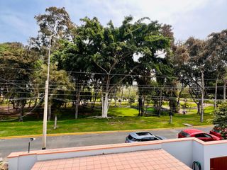 Foto 30 de VENTA DE HERMOSA CASA  FRENTE A PARQUE, LOS ALAMOS