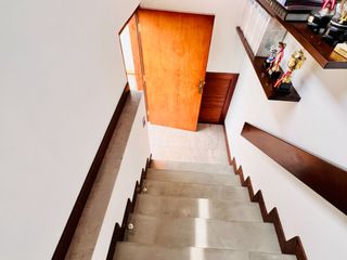 Foto 36 de VENTA DE HERMOSA CASA  FRENTE A PARQUE, LOS ALAMOS