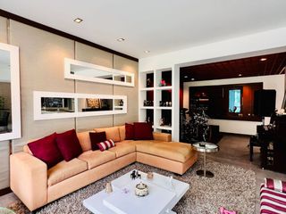 Foto 38 de VENTA DE HERMOSA CASA  FRENTE A PARQUE, LOS ALAMOS