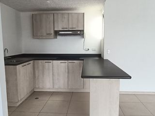 Foto 1 de DEPARTAMENTO DE VENTA CONOCOTO- LA SALLE CONOCOTO