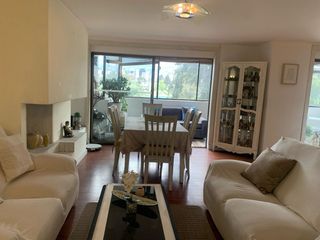 Foto 1 de Venta Departamento 197m2 más una suite sector La Carolina