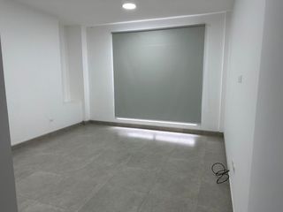 Foto 2 de Venta de departamento en Samborondon, primeros kilometros