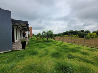 Foto 40 de CASA CAMPESTRE EN VENTA EN  CERRITOSDE 4 ALCOBAS