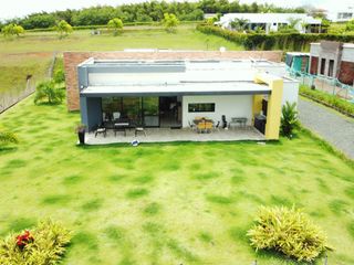 Foto 2 de CASA CAMPESTRE EN VENTA EN  CERRITOSDE 4 ALCOBAS