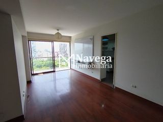 Foto 2 de VENTA DEPARTAMENTO DE 69m2 CON ESTACIONAMIENTO EN CALLE MANUEL VILLAVICENCIO EN LINCE