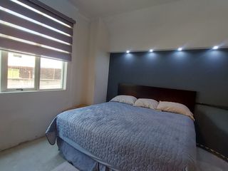 Foto 13 de En Machala Se Alquila Casa Amoblada Independiente con Garaje interno para 7 vehículos, apta para Empresa, Institución