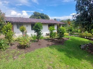 Foto 17 de QUINTA EN VENTA 2100m2, UBICADA EN EL VALLE DE LOS CHILLOS