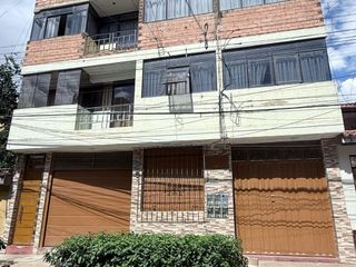 Foto 1 de Se Alquila 1 Piso Local Comercial 120 m² en El Centro de La Ciudad de Huanuco