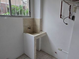 Foto 10 de Alquilo Ceibos Santa Cecilia Departamento PB de 3 Dormitorios