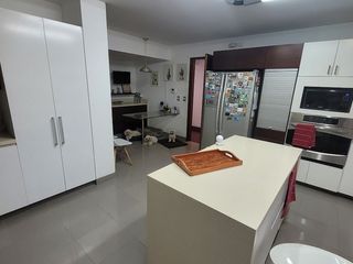 Foto 12 de SE ALQUILA BELLO Y AMPLIO DEPARTAMENTO como casa en  CAMACHO , PRIMER PISO  CON PISCINA